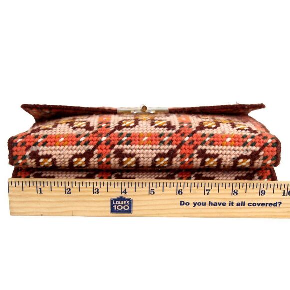 HANDMADE EMBROIDERED MULTICOLOR TAPESTRY WOOD HANDLE FLAP POCKETBOOK HANDBAG - Picture 12 of 14